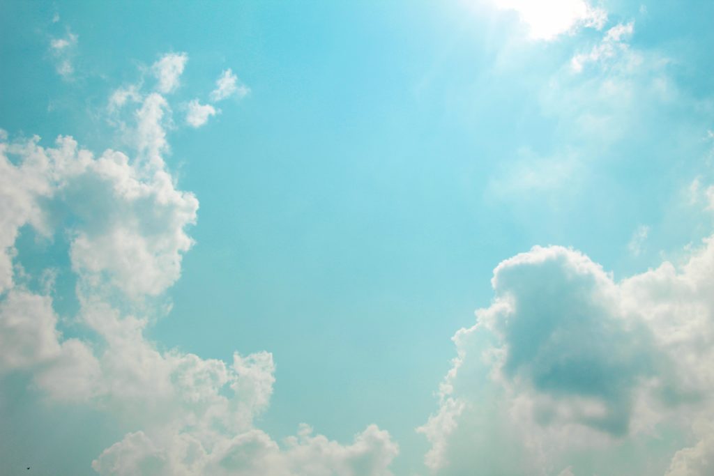 オンライン日系CAスクールE-SKY主宰Emikoご挨拶